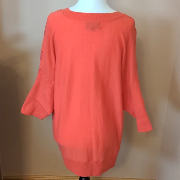 V-Neck Sweater - Picture 4 of 4